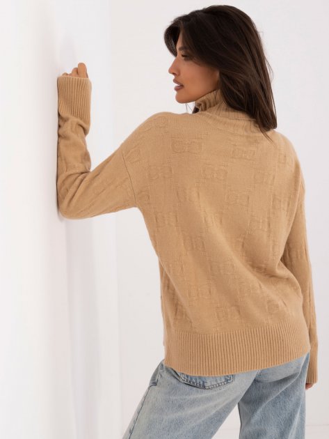 Sweter-AT-SW-2342-1.35-camelowy